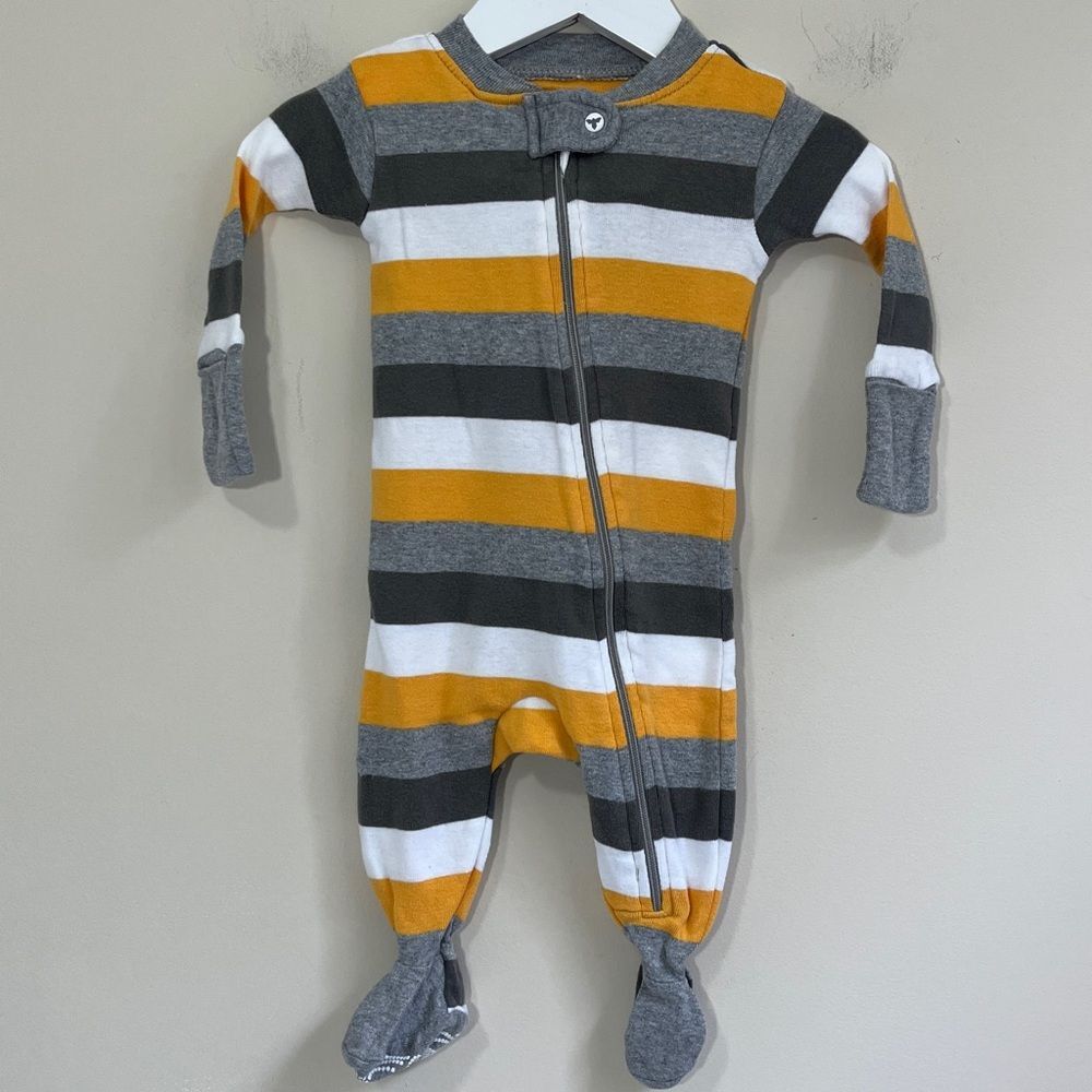 Burt’s Bees Baby Snug Fit Sleeper Size Newborn